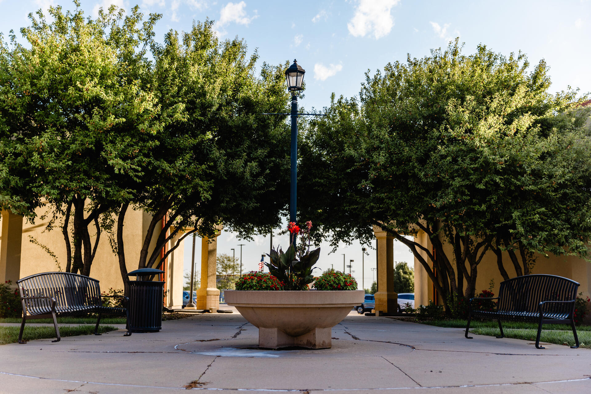 Cimarron Plaza property and surrounding Hastings, NE area